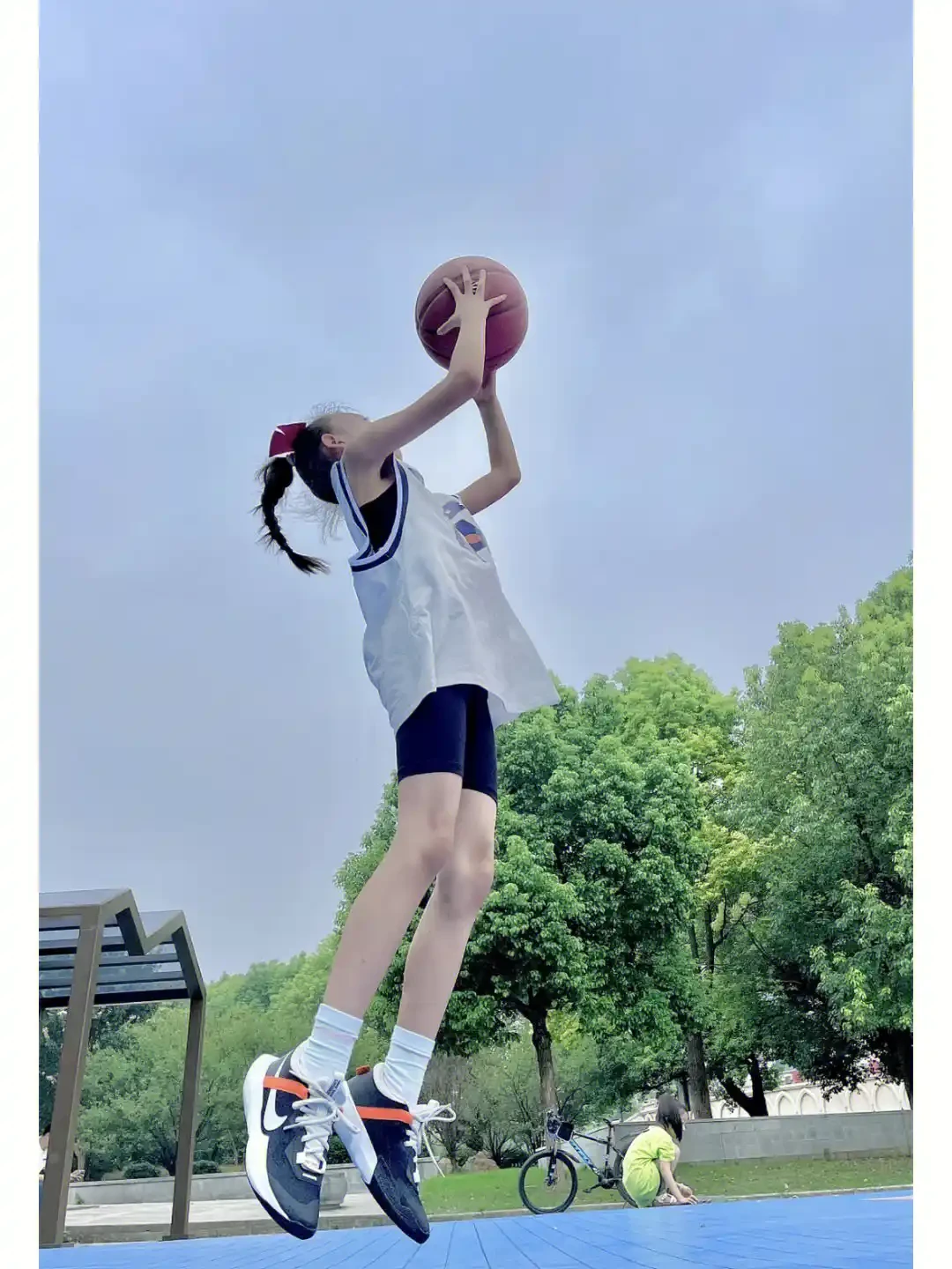 女生通过篮球训练能有效增高吗